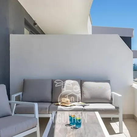 Higueronrentals Sweet Blue Apartment Malaga