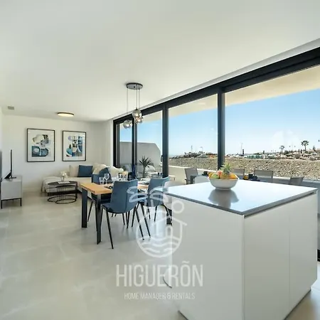 Higueronrentals Sweet Blue * Malaga